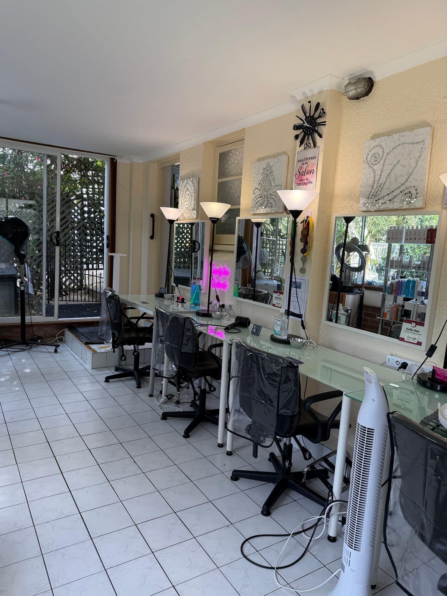 A salon in Sydney
